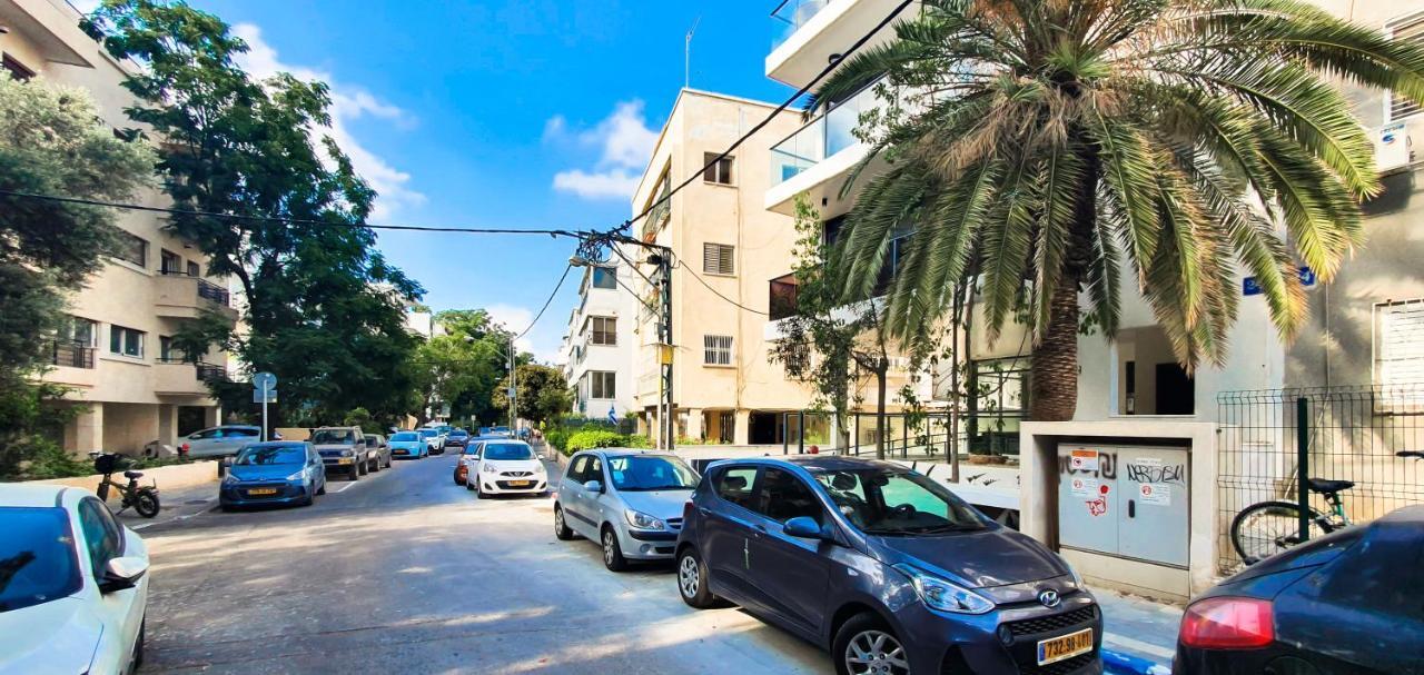 Bnbisrael Apartments - Rupin Ruby Tel Aviv Bagian luar foto